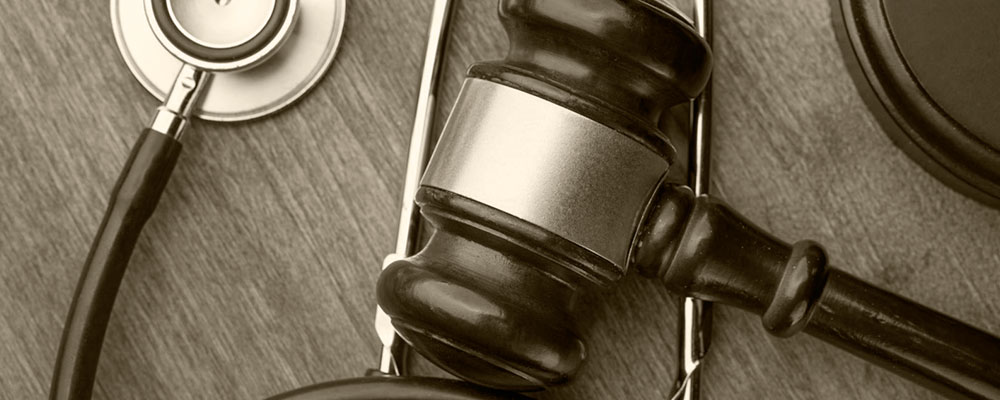 Юридическая защита прав врача в Намцах